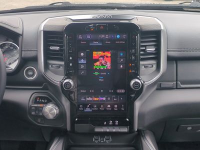 2026 Ram 1500 — photo 18 view