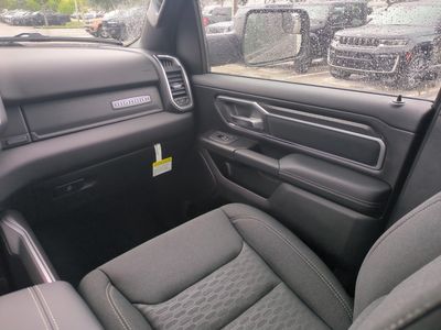 2026 Ram 1500 — photo 18 view