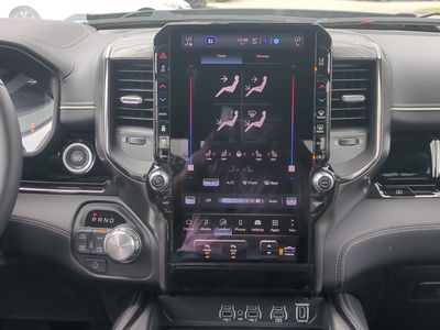 2026 Ram 1500 — photo 18 view