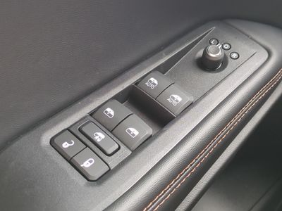 2026 Jeep Cherokee - Photo 25