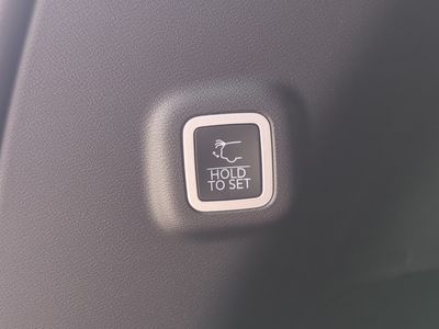 2026 Jeep Cherokee - Photo 14