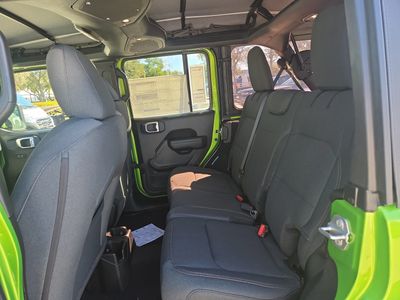 2026 Jeep Wrangler — photo 14 view