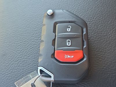 2026 Jeep Wrangler — photo 30 view