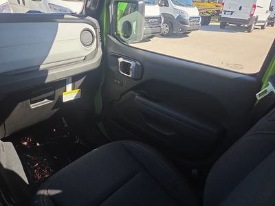 2026 Jeep Wrangler — photo 17 view
