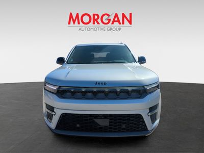 2026 Jeep Grand Wagoneer - Photo 3