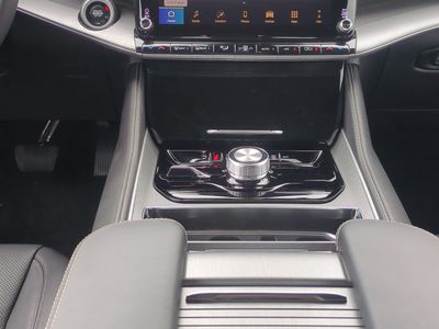 2026 Jeep Grand Wagoneer - Photo 20