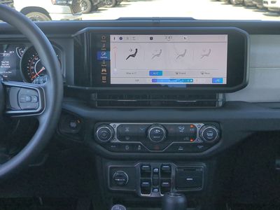 2026 Jeep Wrangler — photo 18 view