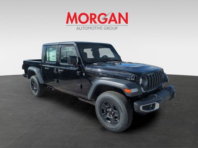 2026 Jeep Gladiator — side profile view