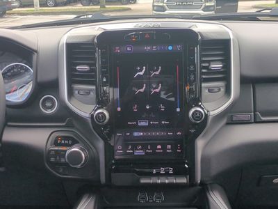 2026 Ram 1500 — photo 18 view