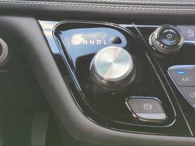 2026 Chrysler Pacifica — photo 20 view