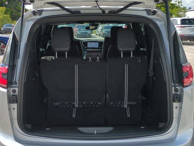 2026 Chrysler Pacifica — photo 13 view