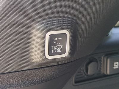 2025 Jeep Grand Cherokee - Photo 14