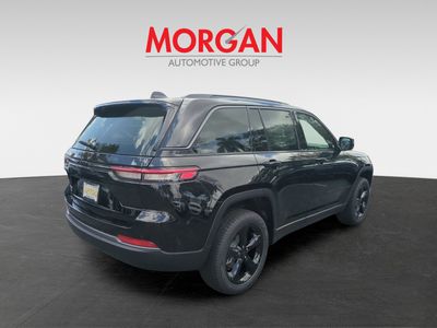 2026 Jeep Grand Cherokee - Photo 5