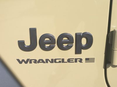 2026 Jeep Wrangler - Photo 23
