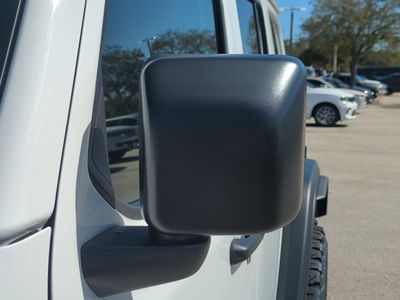 2026 Jeep Wrangler - Photo 12