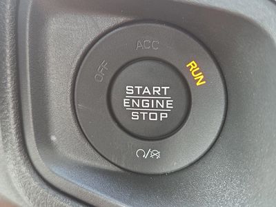 2026 Jeep Wrangler - Photo 30