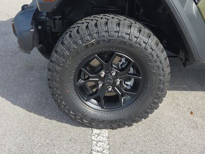2026 Jeep Wrangler - Photo 11