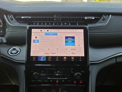 2025 Jeep Grand Cherokee L - Photo 19
