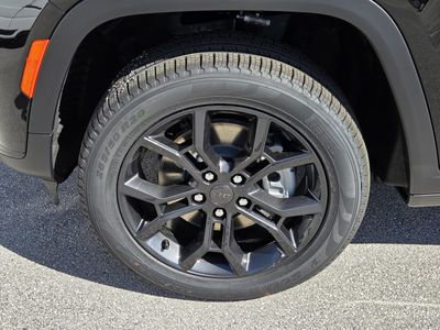 2025 Jeep Grand Cherokee L - Photo 11