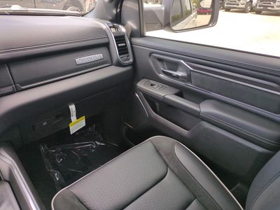 2026 Ram 1500 — photo 17 view