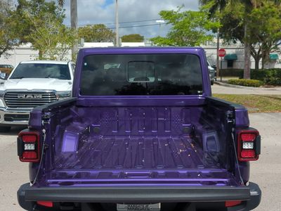 2026 Jeep Gladiator - Photo 14