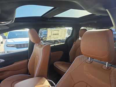 2026 Chrysler Pacifica — photo 22 view