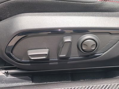 2026 Dodge Charger — photo 19 view