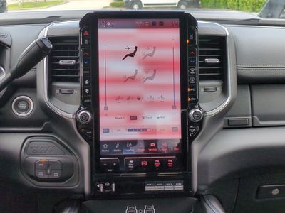 2025 Ram 2500 - Photo 18