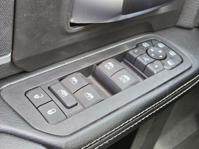 2026 Ram 3500 - Photo 25