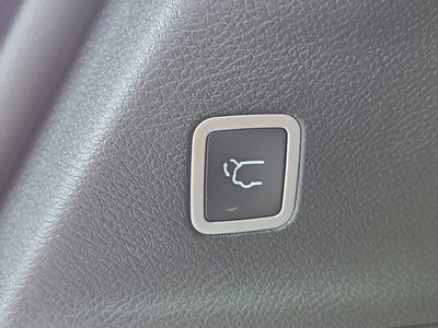 2026 Chrysler Pacifica - Photo 14