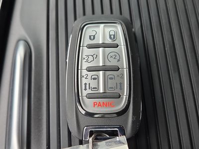 2026 Chrysler Pacifica - Photo 33