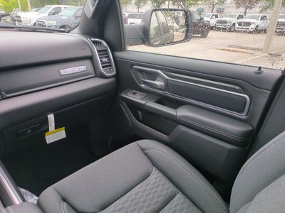 2026 Ram 1500 — photo 17 view