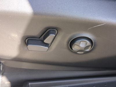 2026 Chrysler Pacifica - Photo 21