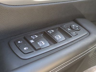 2026 Chrysler Pacifica - Photo 27