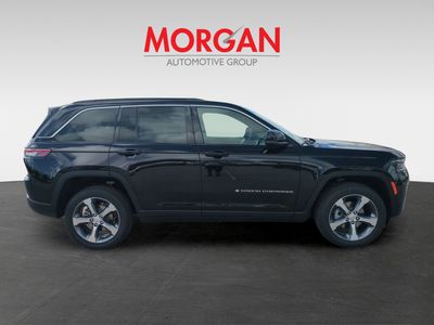 2026 Jeep Grand Cherokee — interior view
