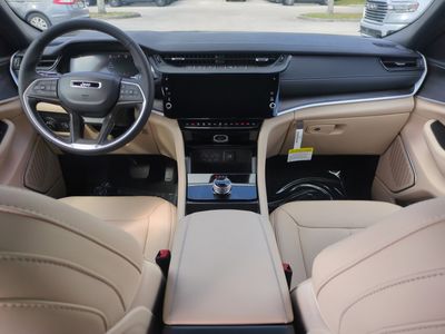 2026 Jeep Grand Cherokee — photo 16 view