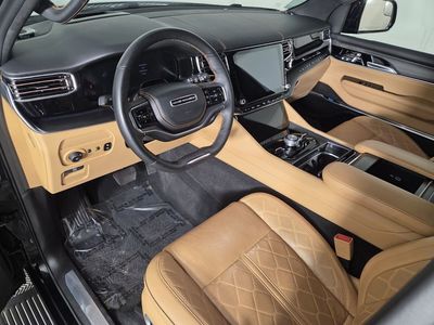 2025 Jeep Grand Wagoneer - Photo 11