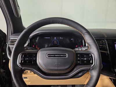 2025 Jeep Grand Wagoneer - Photo 13