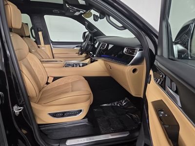 2025 Jeep Grand Wagoneer - Photo 35