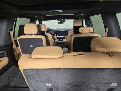 2025 Jeep Grand Wagoneer - Photo 29