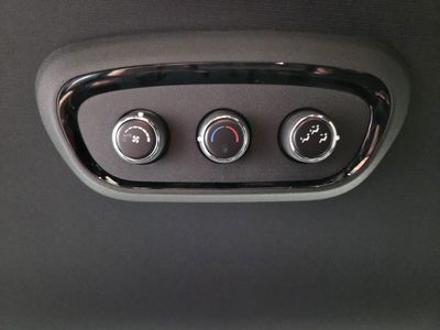 2025 Dodge Durango - Photo 29