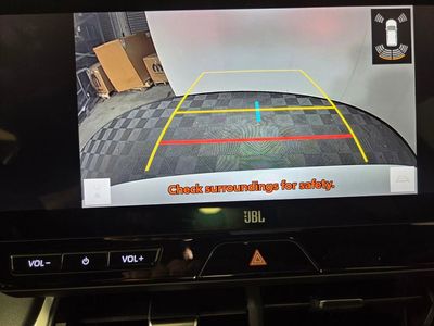 2024 Toyota Venza - Photo 14