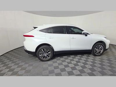2024 Toyota Venza - Photo 38