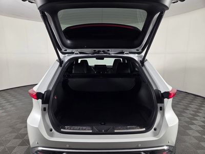 2024 Toyota Venza - Photo 29
