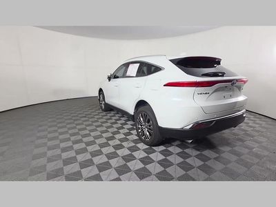 2024 Toyota Venza - Photo 43