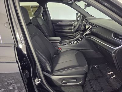 2025 Jeep Grand Cherokee - Photo 32