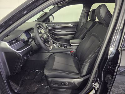 2025 Jeep Grand Cherokee - Photo 11