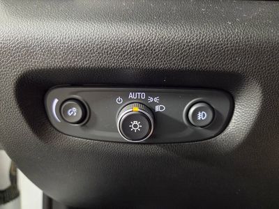 2020 Chevrolet Traverse - Photo 19