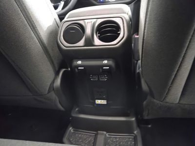 2025 Jeep Wrangler - Photo 30
