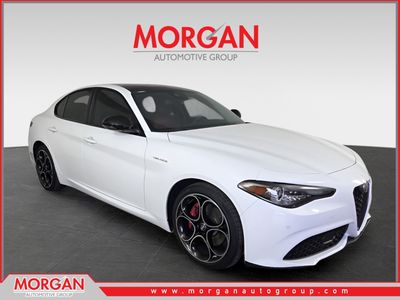 2022 Alfa Romeo Giulia - Photo 1